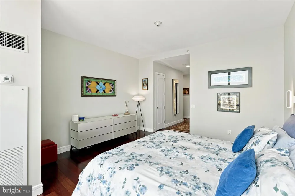 1414 S PENN SQUARE #43D Philadelphia, PA 19102