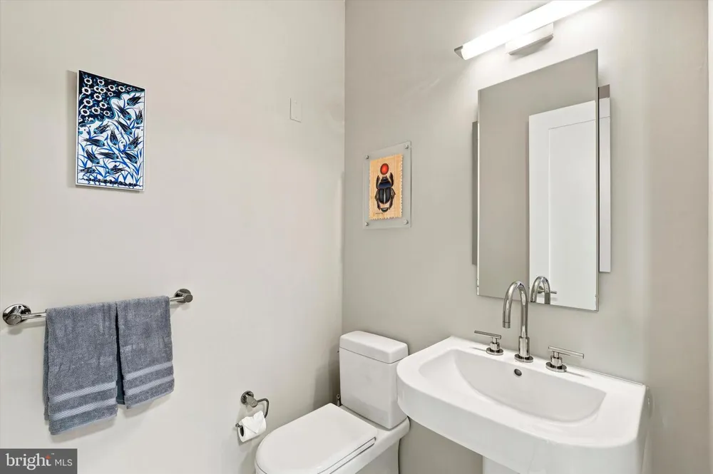 1414 S PENN SQUARE #43D Philadelphia, PA 19102