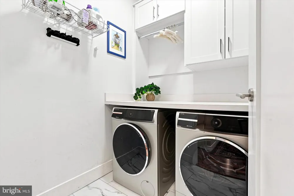 1414 S PENN SQUARE #43D Philadelphia, PA 19102