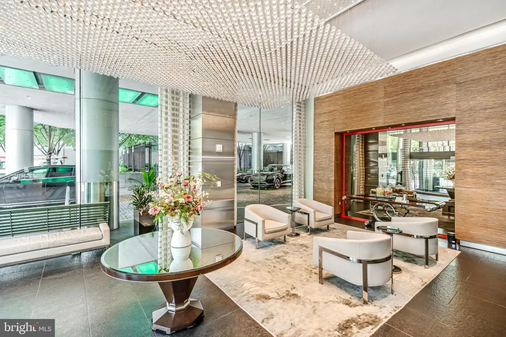 1414 S PENN SQUARE #43D Philadelphia, PA 19102