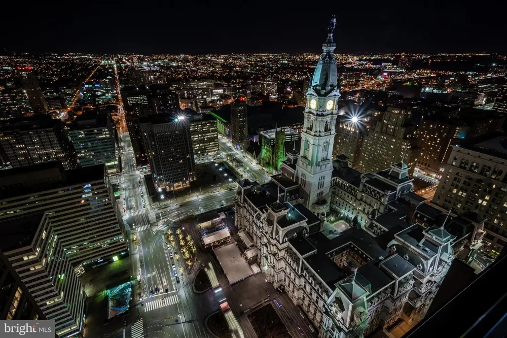 1414 S PENN SQUARE #43D Philadelphia, PA 19102