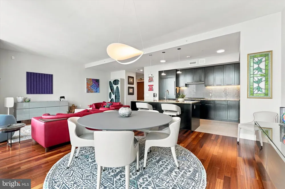 1414 S PENN SQUARE #43D Philadelphia, PA 19102