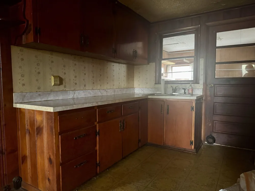 6065 Genesee Road Genesee Charter Township, MI 48506