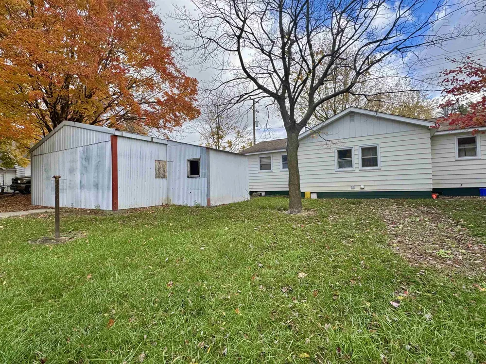 6065 Genesee Road Genesee Charter Township, MI 48506