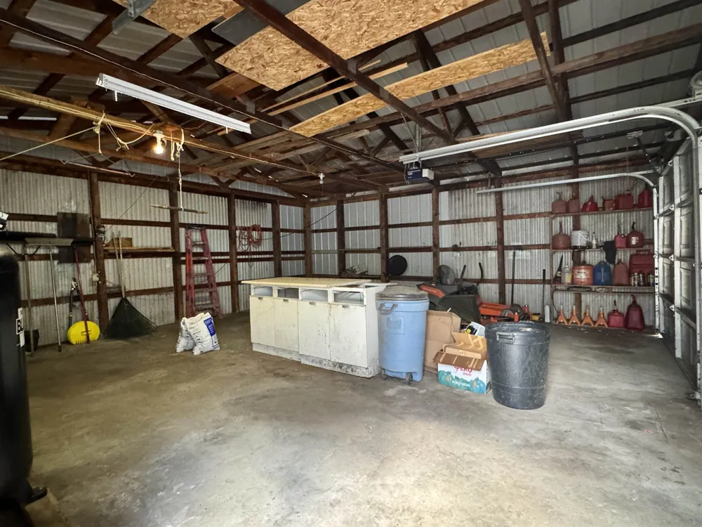 6065 Genesee Road Genesee Charter Township, MI 48506