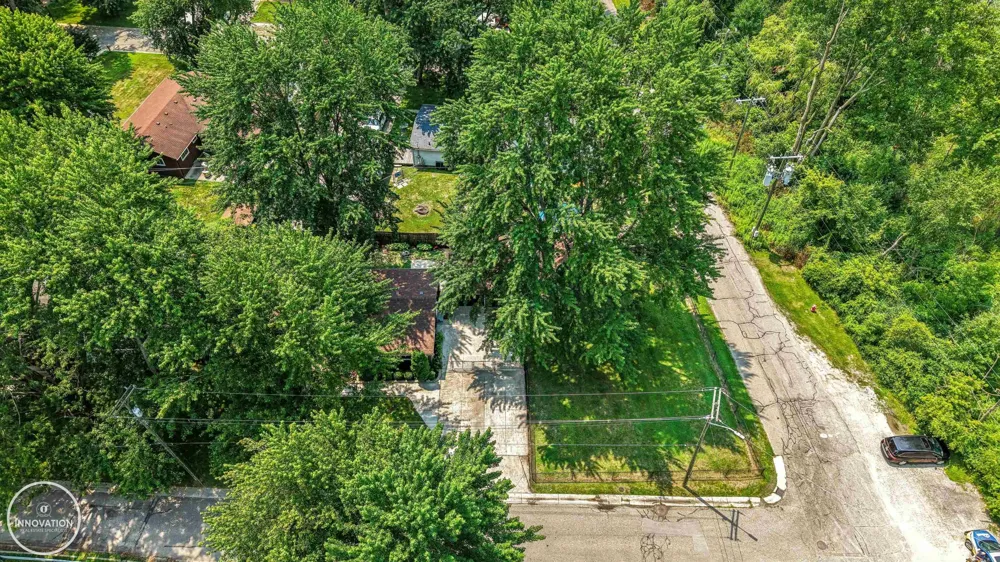367 Sherwood Lane Algonac City, MI 48001