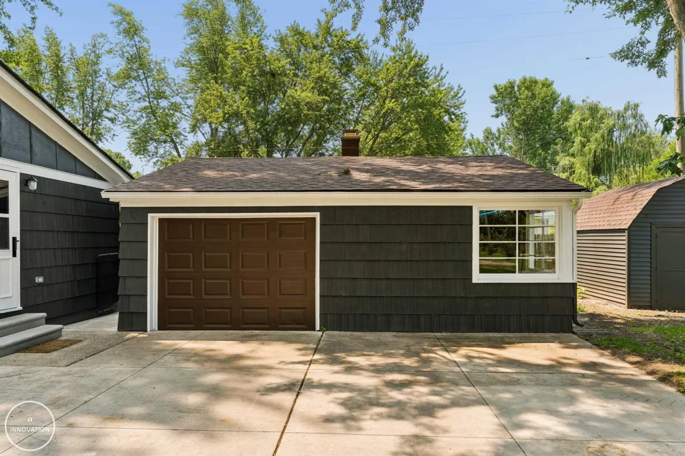 367 Sherwood Lane Algonac City, MI 48001
