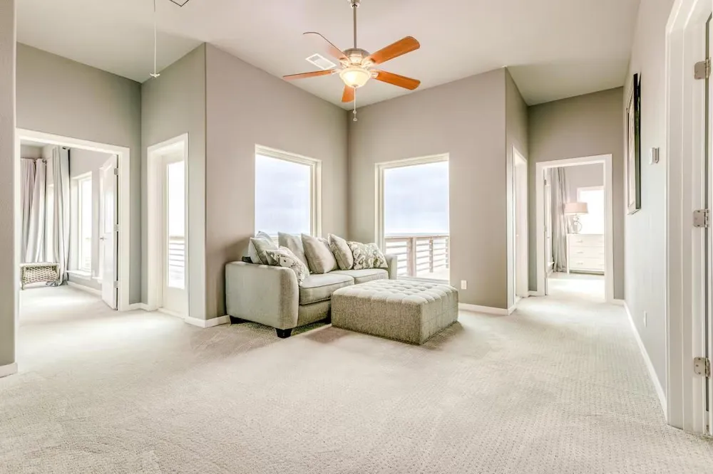 2386 Hwy 87 Gilchrist, TX 77617