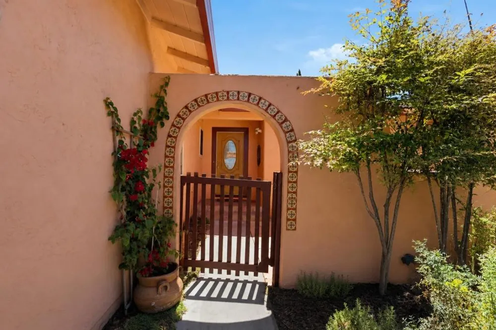 501 7th Street San Juan Bautista, CA 95045
