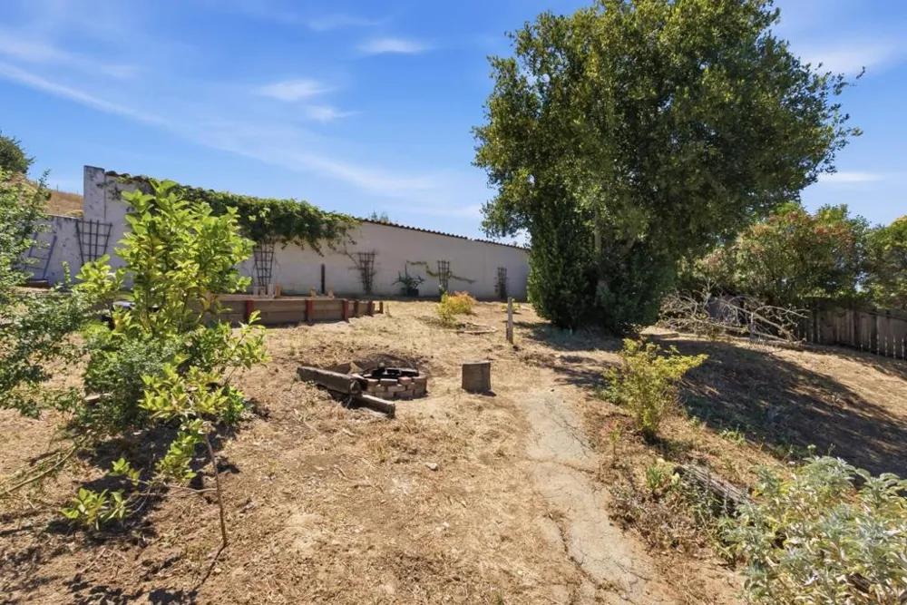 501 7th Street San Juan Bautista, CA 95045