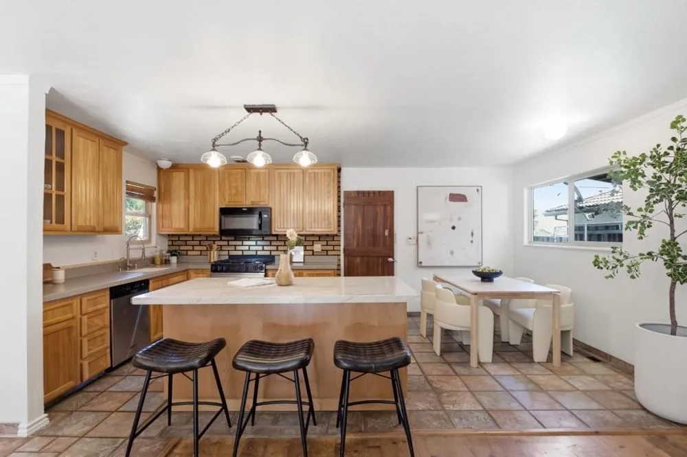 501 7th Street San Juan Bautista, CA 95045