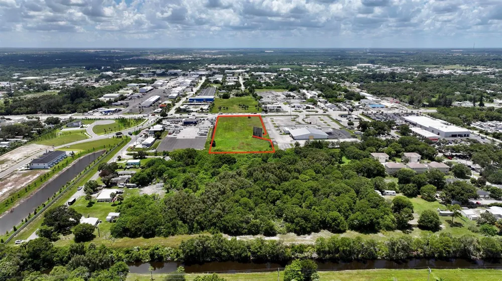 3450 S US Highway 1 Fort Pierce, FL 34982