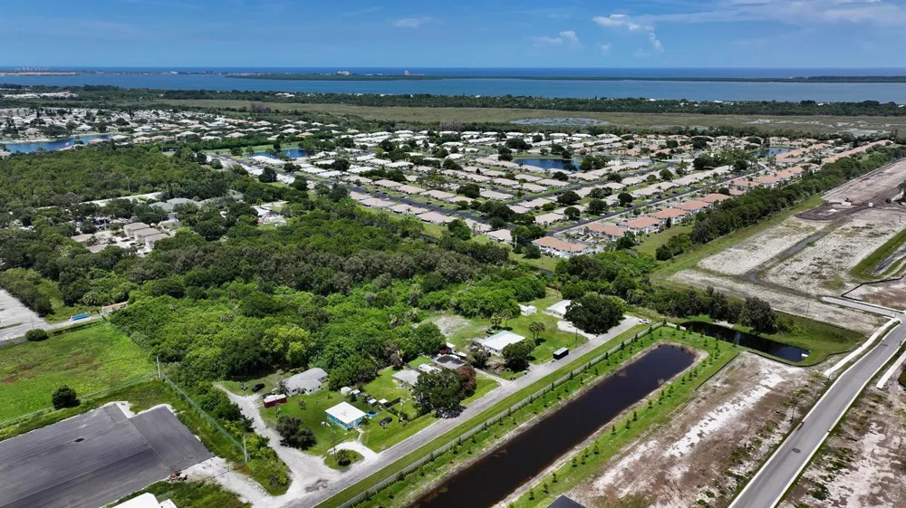 3450 S US Highway 1 Fort Pierce, FL 34982