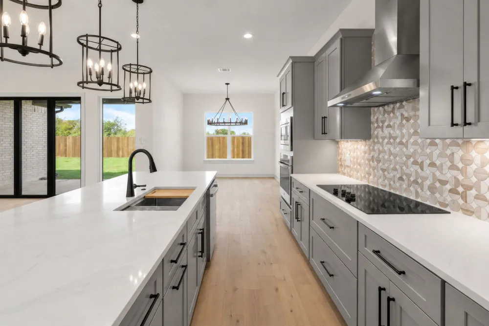 1125 Dillinger Road Hewitt, TX 76643