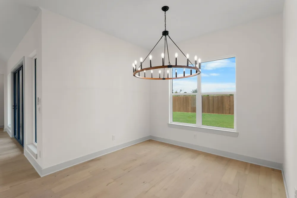 1125 Dillinger Road Hewitt, TX 76643
