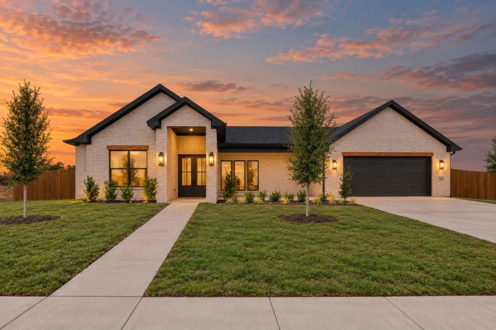1125 Dillinger Road Hewitt, TX 76643