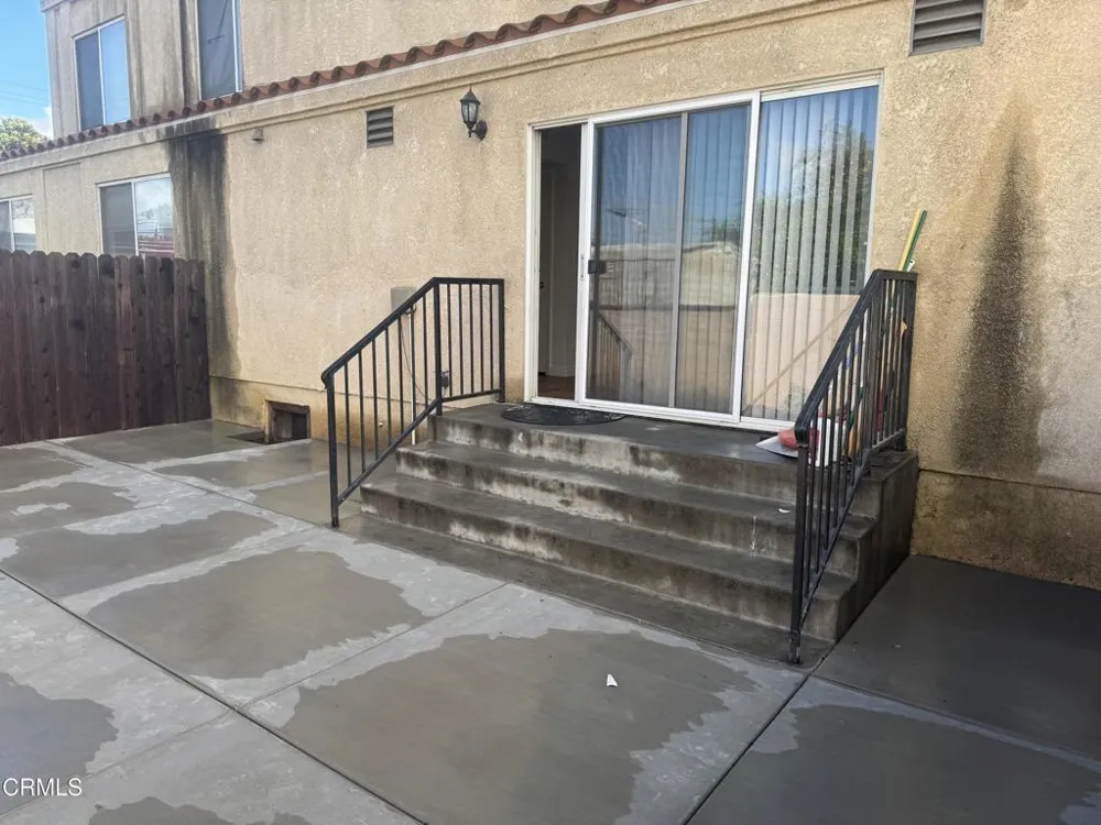 3115 Banning Avenue #B Lynwood, CA 90262