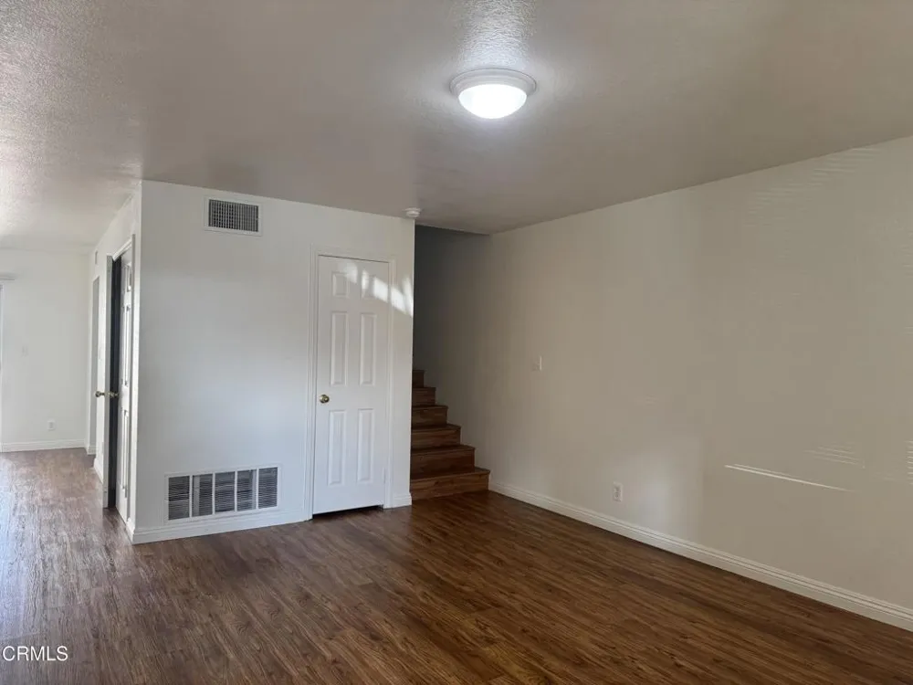 3115 Banning Avenue #B Lynwood, CA 90262