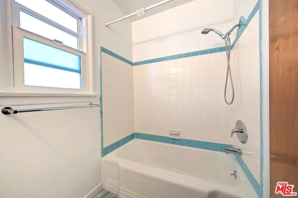 1128 Euclid Street #C Santa Monica, CA 90403