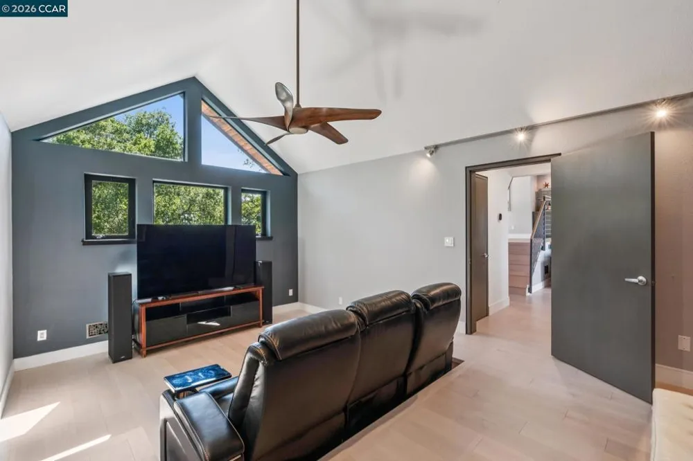 321 Castle Crest Rd Alamo, CA 94507