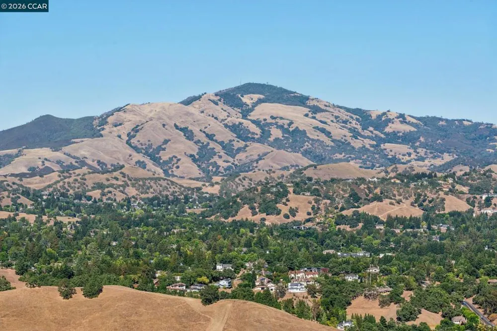 321 Castle Crest Rd Alamo, CA 94507