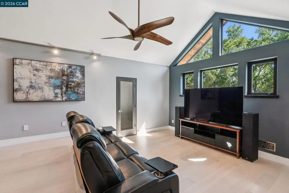 321 Castle Crest Rd Alamo, CA 94507