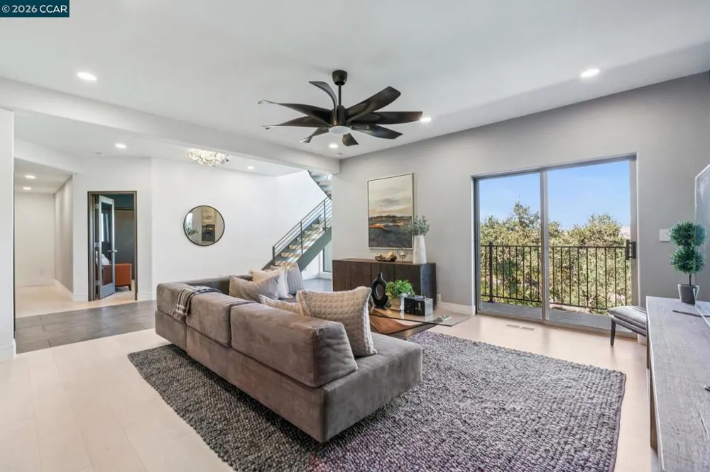 321 Castle Crest Rd Alamo, CA 94507