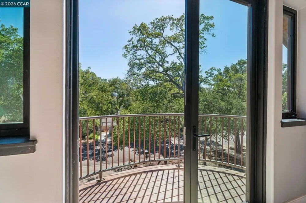 321 Castle Crest Rd Alamo, CA 94507