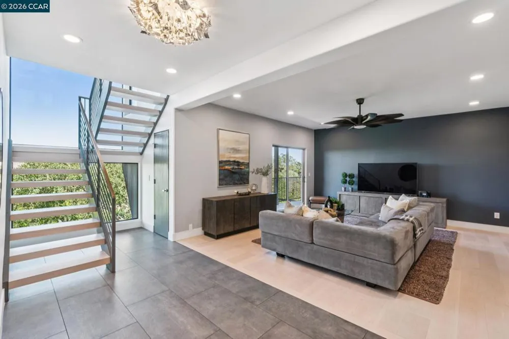 321 Castle Crest Rd Alamo, CA 94507