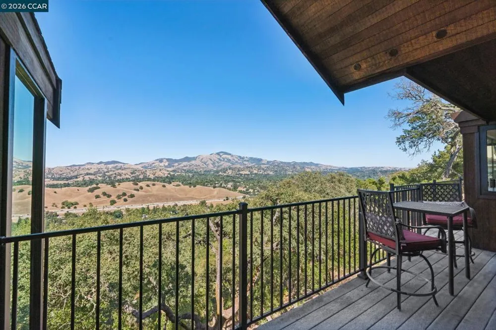 321 Castle Crest Rd Alamo, CA 94507