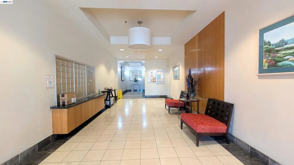 989 Webster St #645 Oakland, CA 94607