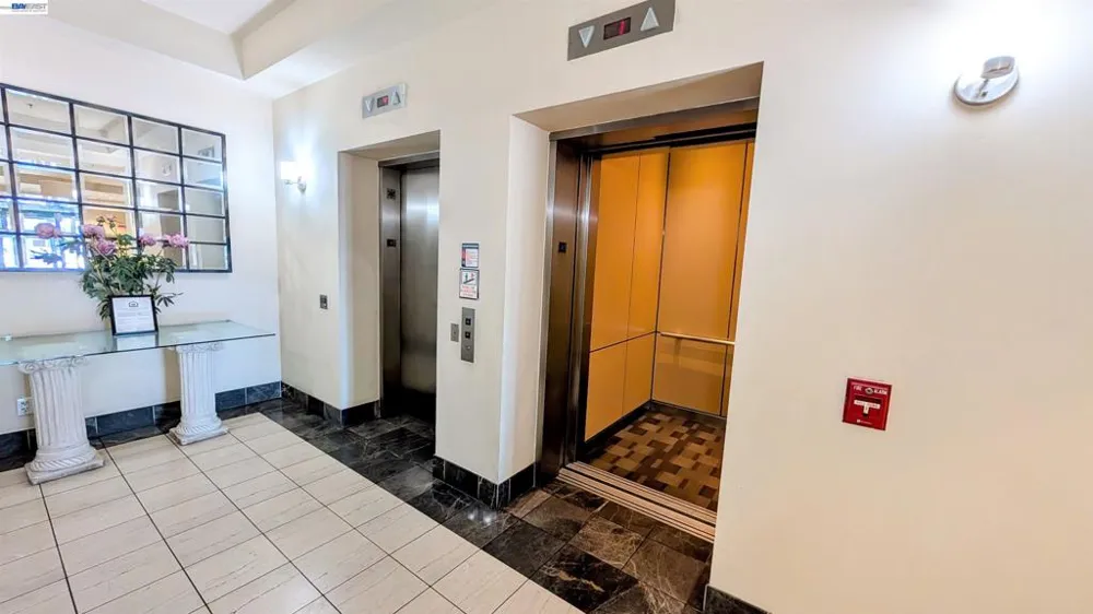 989 Webster St #645 Oakland, CA 94607