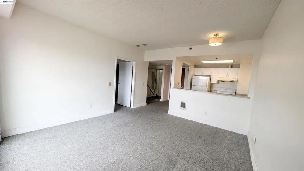 989 Webster St #645 Oakland, CA 94607