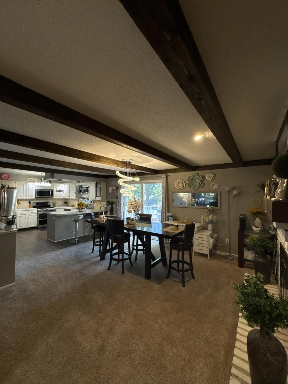 1521 Woodhill Court SW Wyoming City, MI 49509