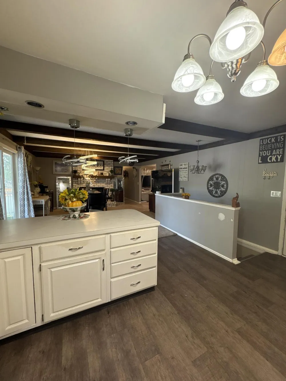1521 Woodhill Court SW Wyoming City, MI 49509