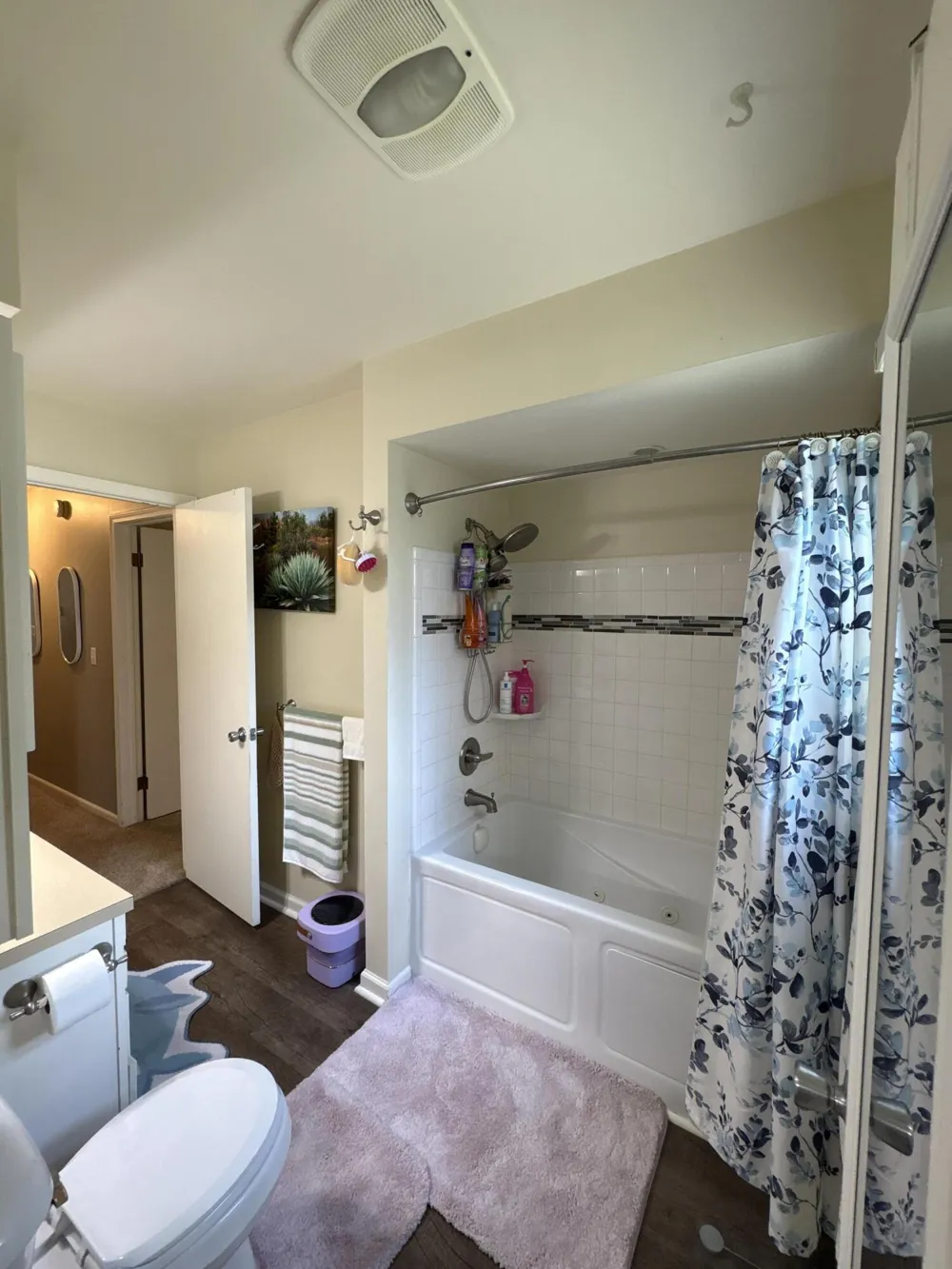 1521 Woodhill Court SW Wyoming City, MI 49509