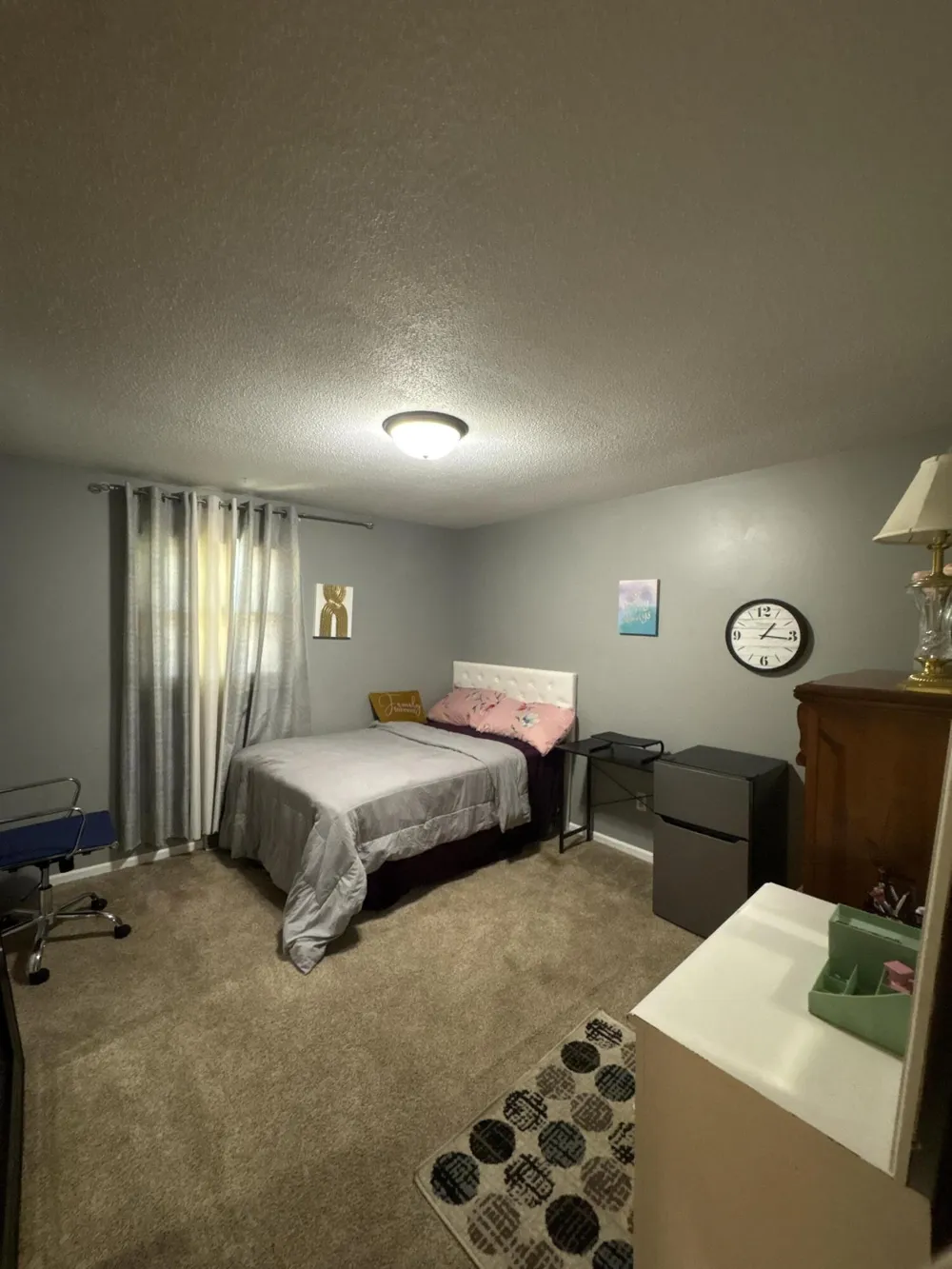 1521 Woodhill Court SW Wyoming City, MI 49509