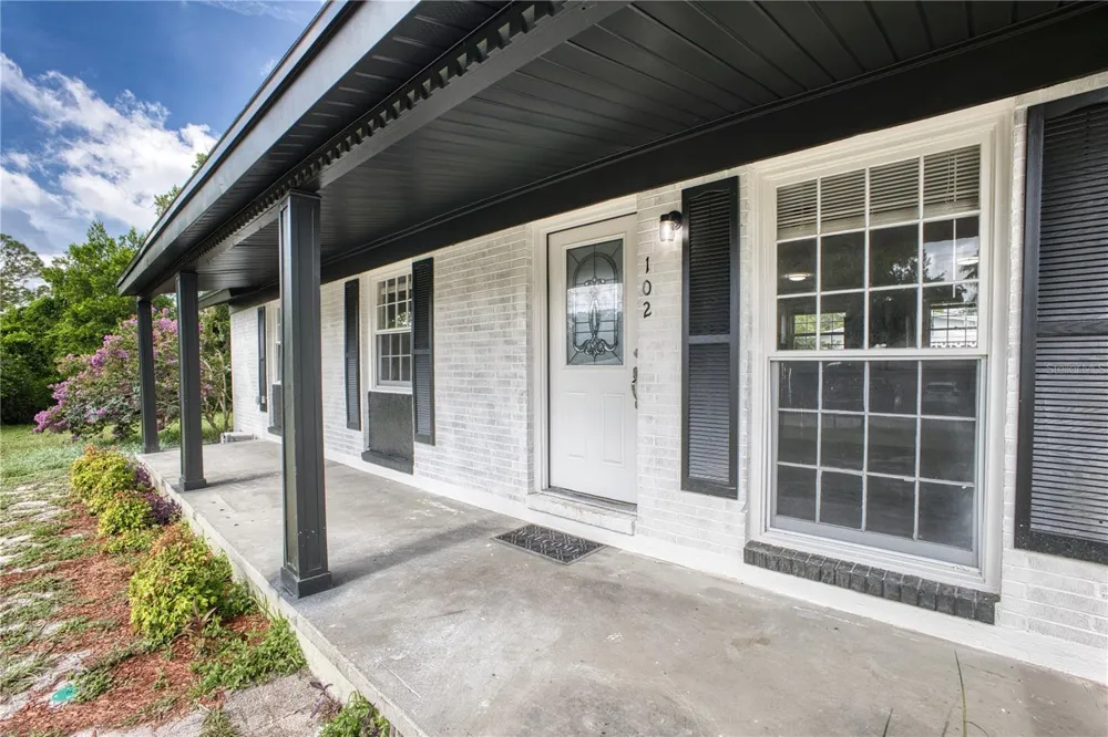 102 AMIGOS ROAD Debary, FL 32713