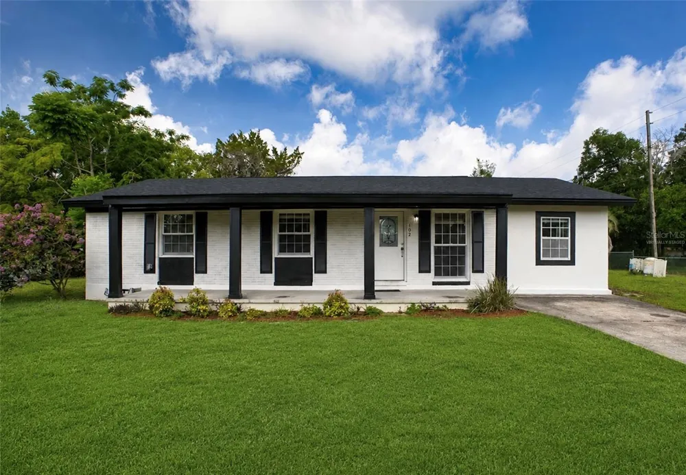 102 AMIGOS ROAD Debary, FL 32713