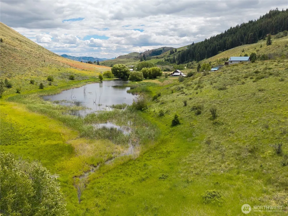 494 Rendezvous Road Winthrop, WA 98862