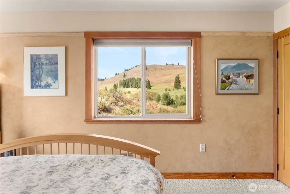 494 Rendezvous Road Winthrop, WA 98862