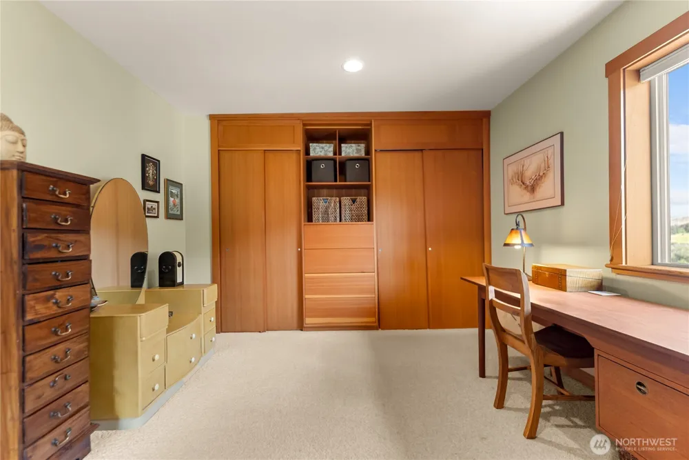 494 Rendezvous Road Winthrop, WA 98862