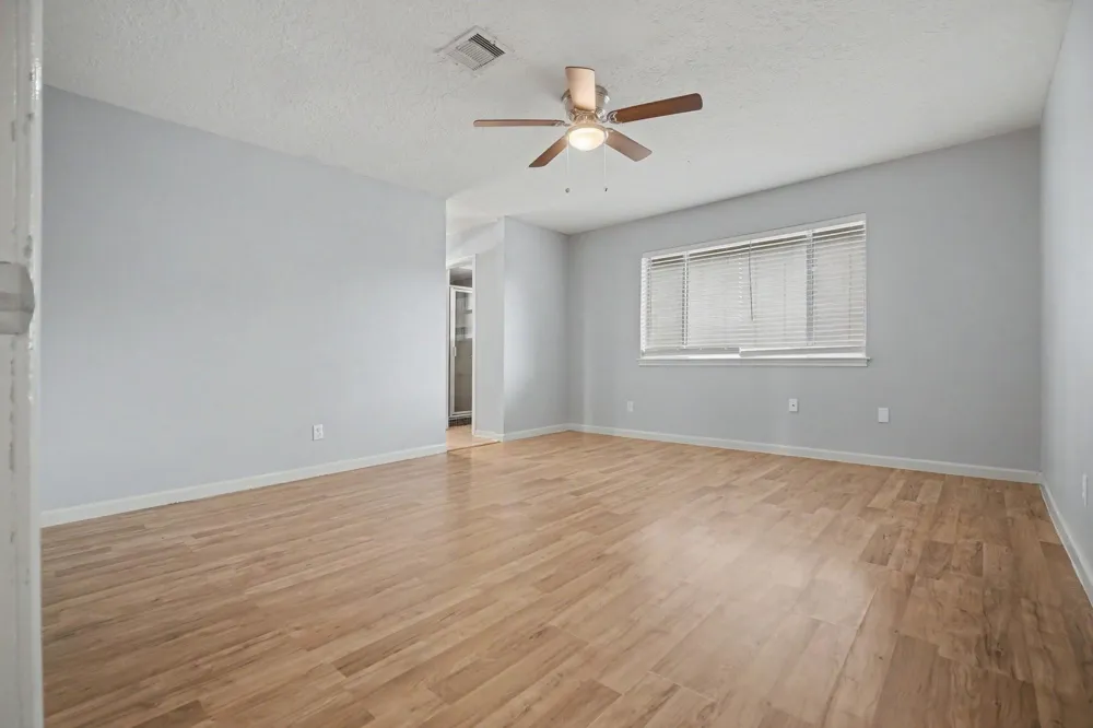 7419 Shady Vale Lane Houston, TX 77040
