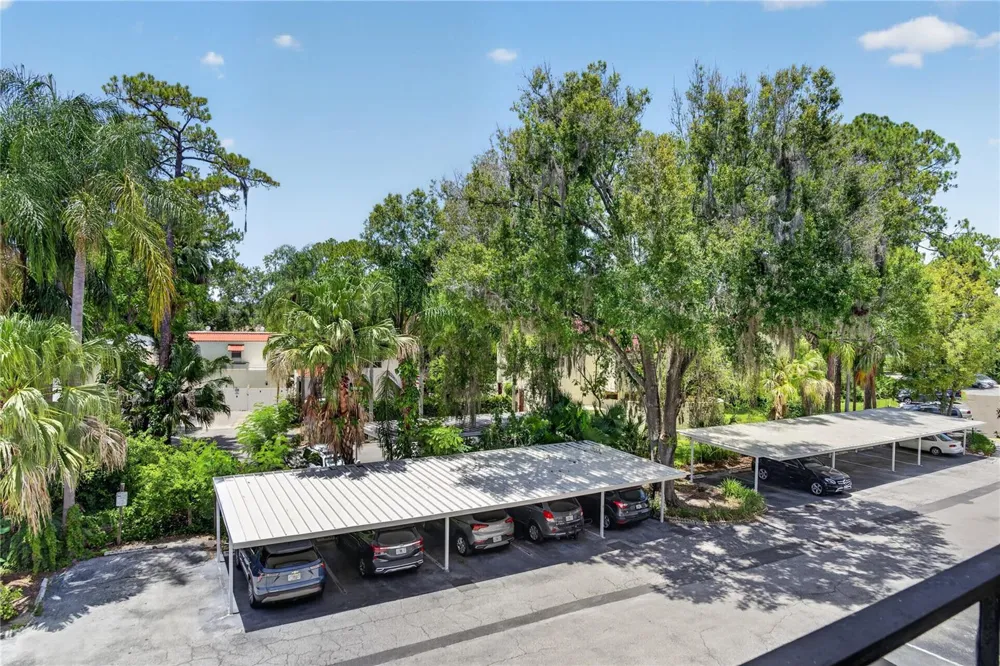 200 EL CAMINO DRIVE #306 Winter Haven, FL 33884