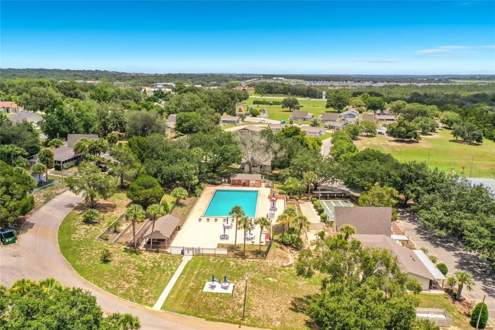 10301 US HIGHWAY 27 #22 Clermont, FL 34711