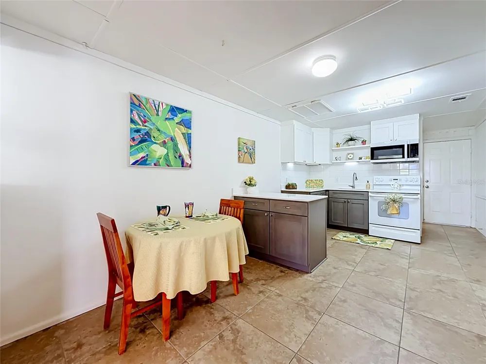10301 US HIGHWAY 27 #22 Clermont, FL 34711