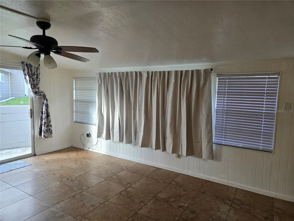 10301 US HIGHWAY 27 #22 Clermont, FL 34711