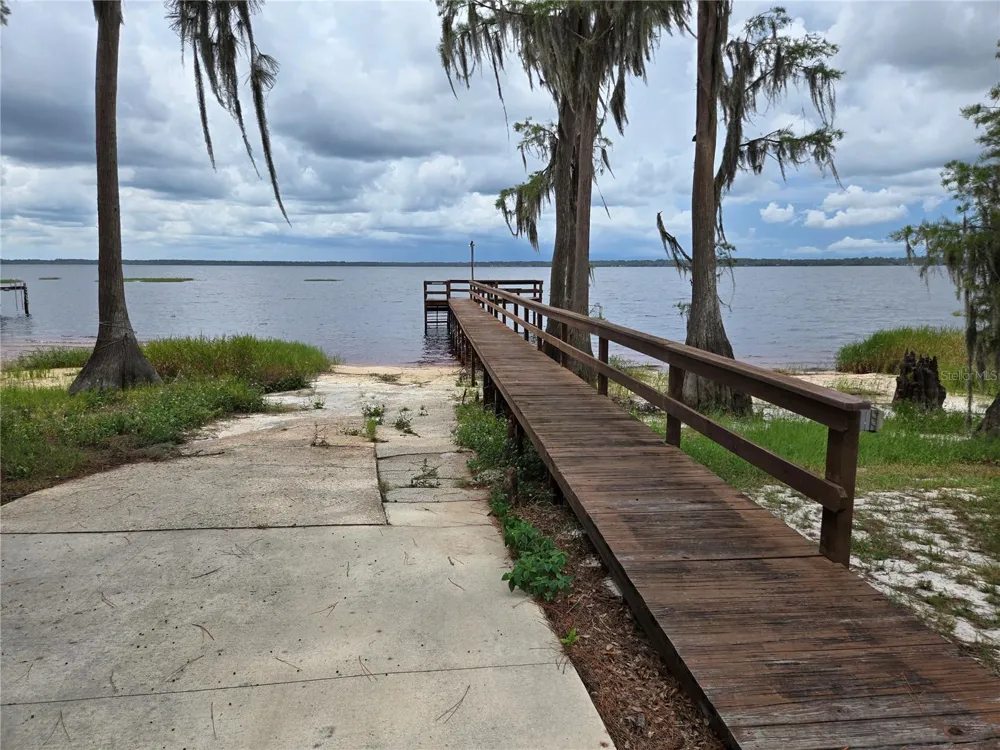 10301 US HIGHWAY 27 #22 Clermont, FL 34711