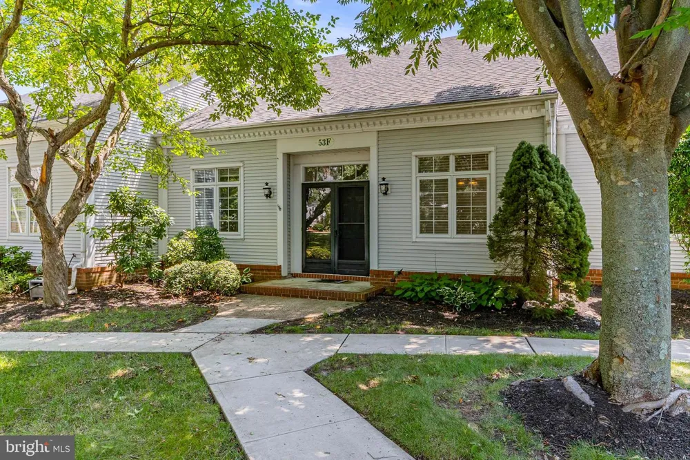 53 WINTHROP ROAD Monroe Township, NJ 08831