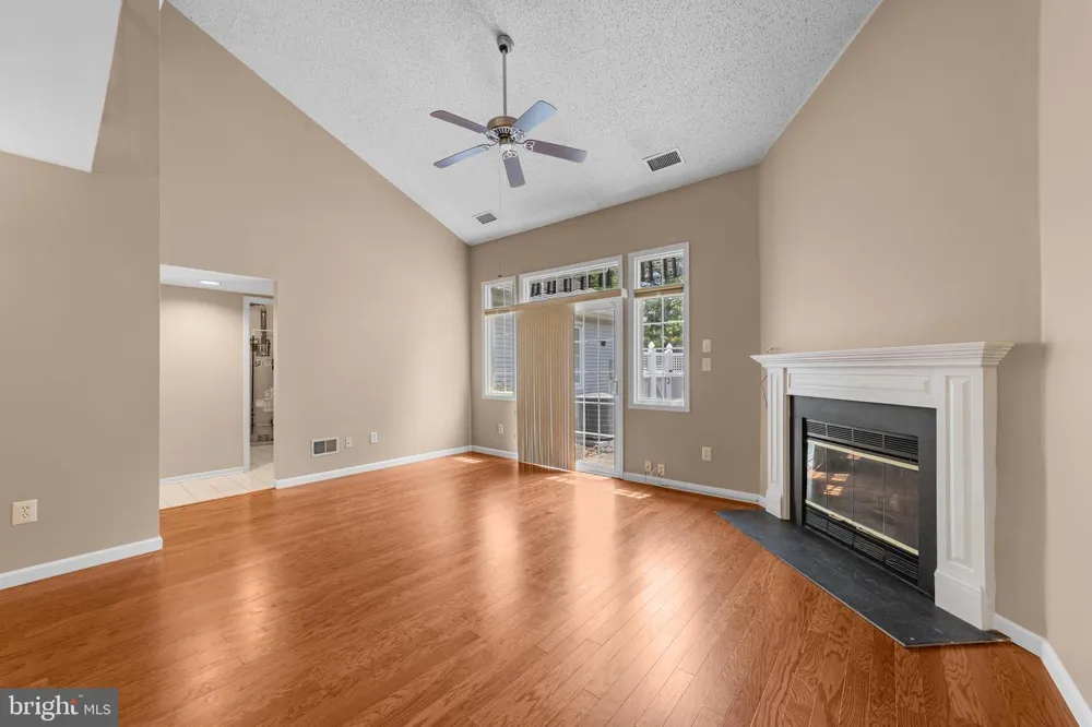 53 WINTHROP ROAD Monroe Township, NJ 08831